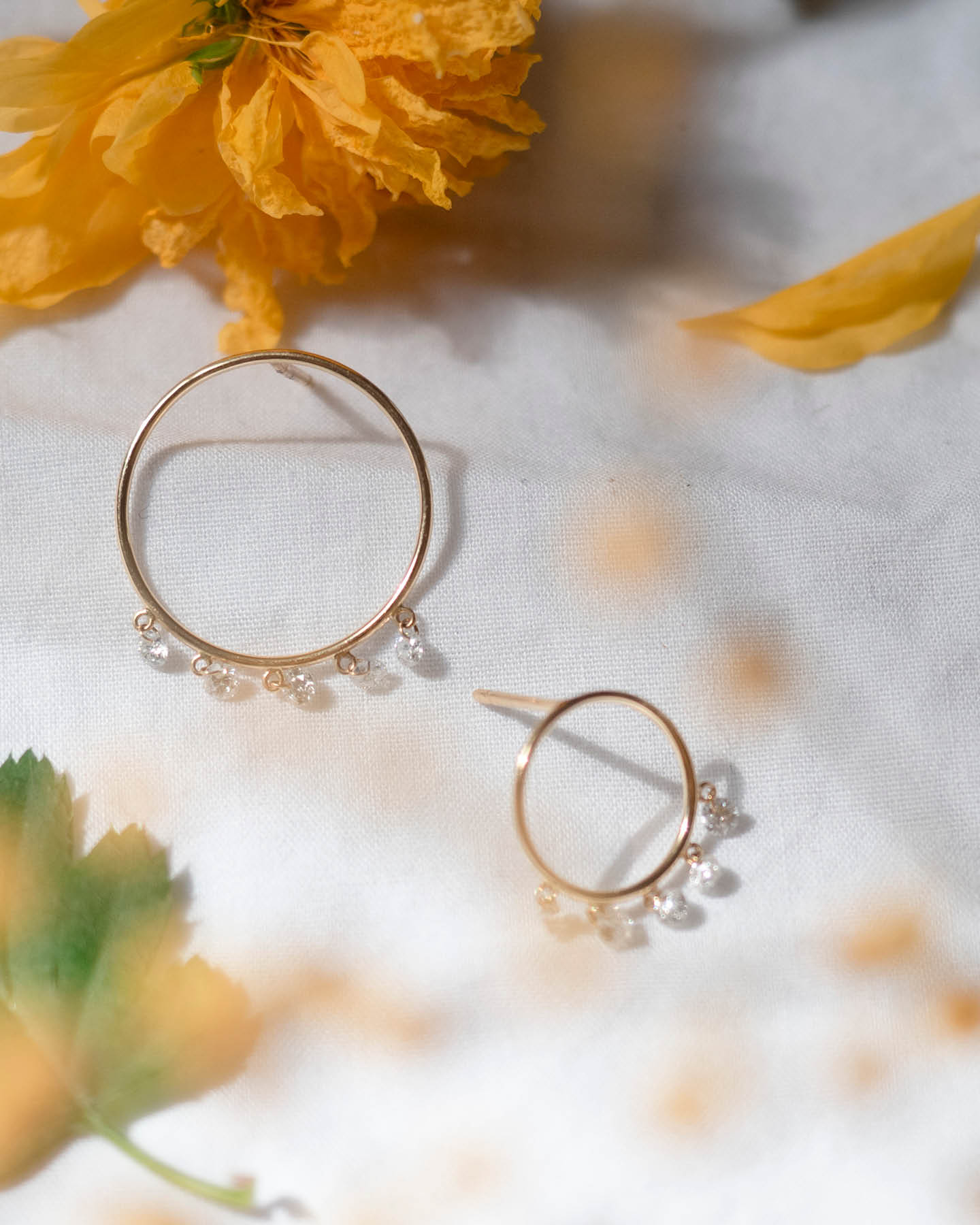 pers-e-paris-boh-me-m-boucle-d-oreille-5-diamants-or-jaune image 4