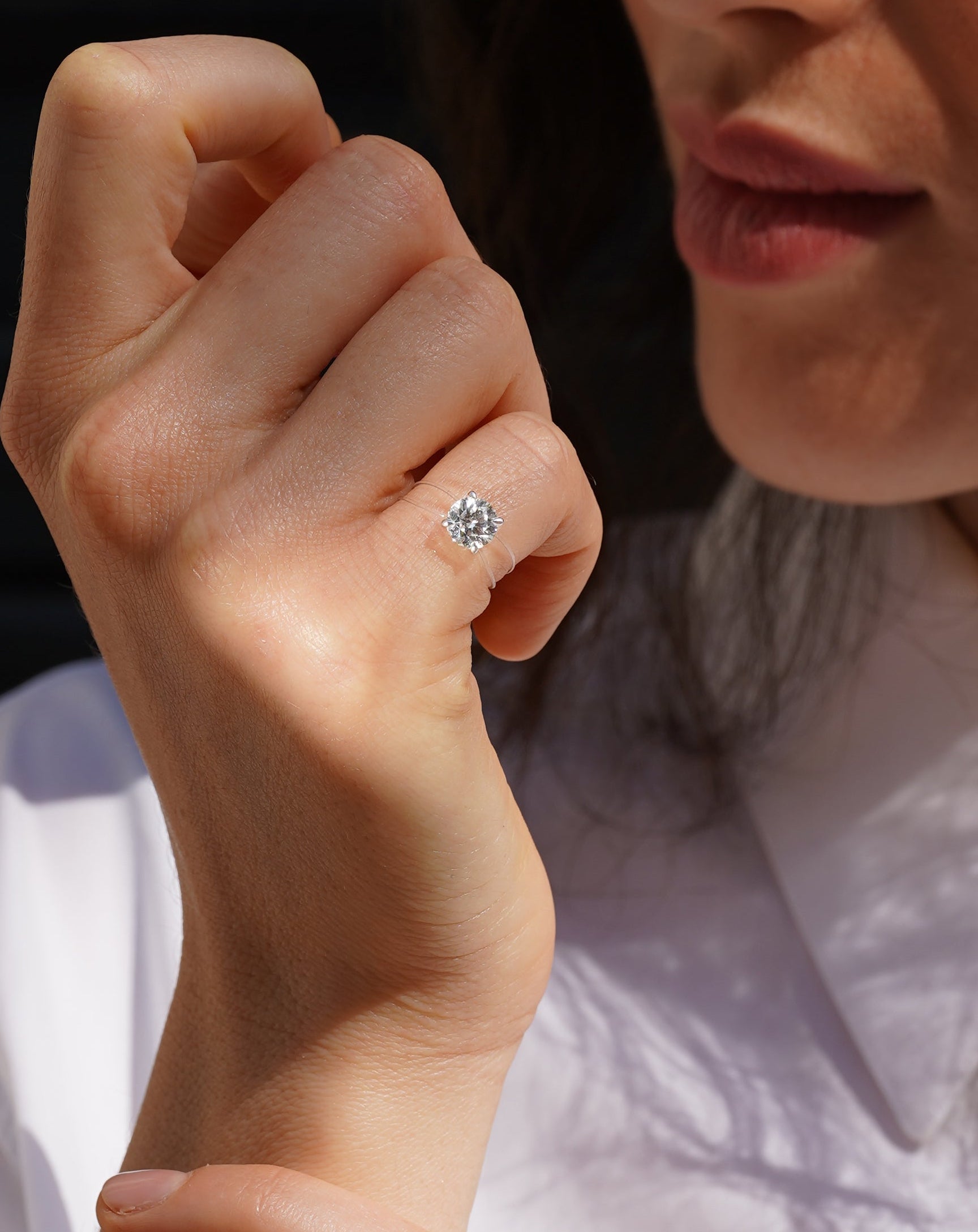 pers-e-paris-bague-floating-diamant-rond-or-9-ou-18-carats image 6