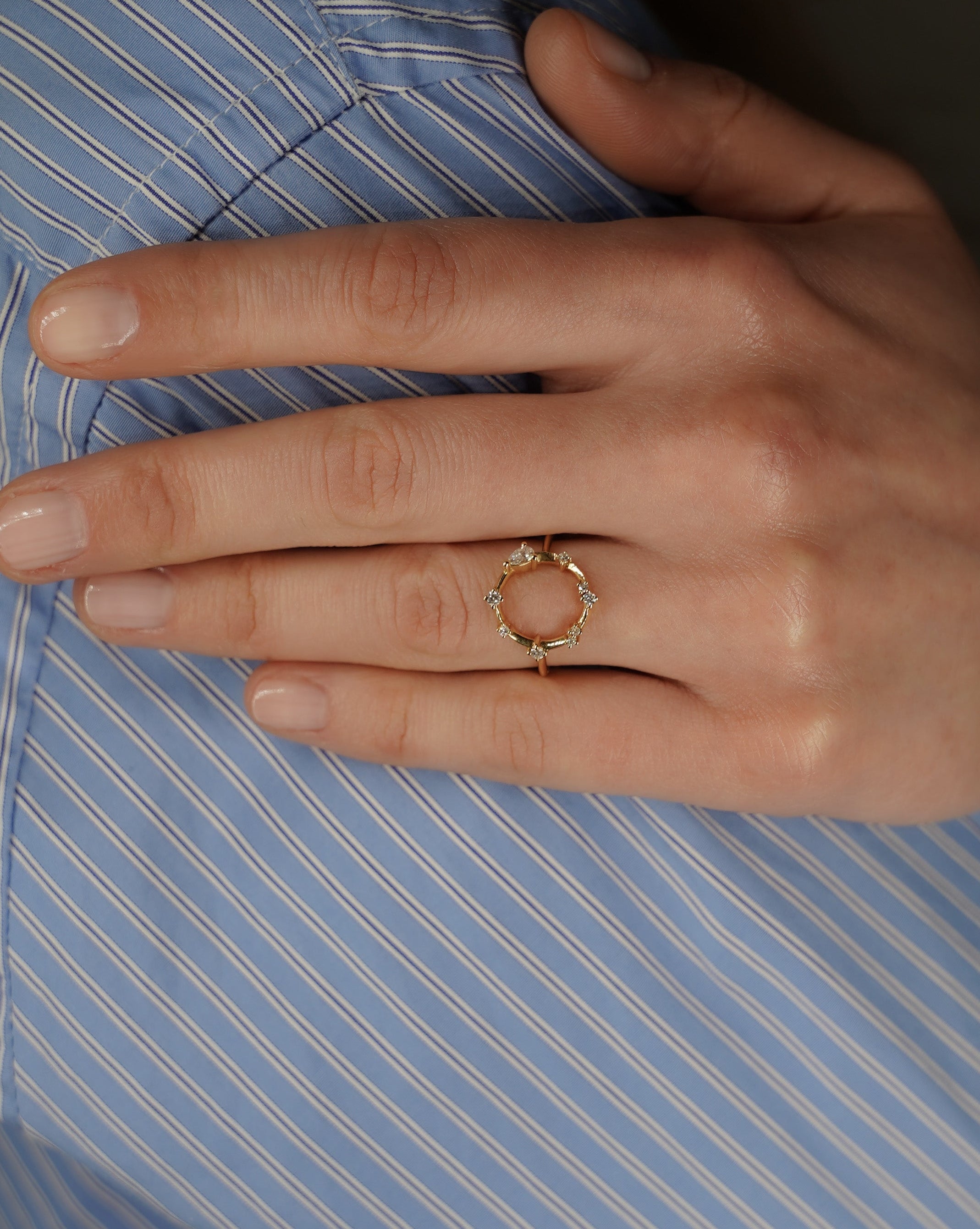 pers-e-paris-dana-pluie-d-or-bague-neuf-diamants-or-18-carats image 2