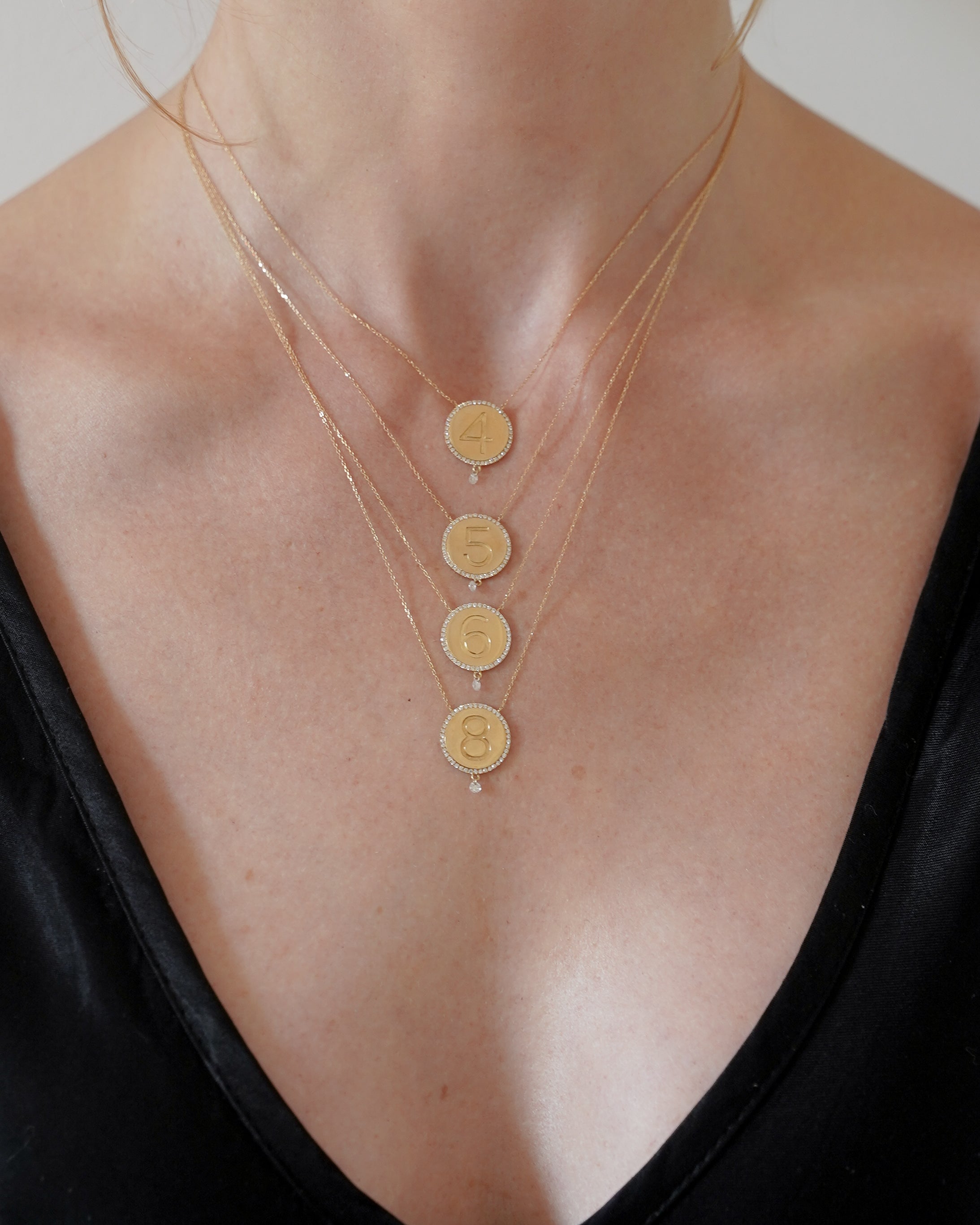 pers-e-paris-collier-one-m-daillon-4-or-18-carats-diamant image 2