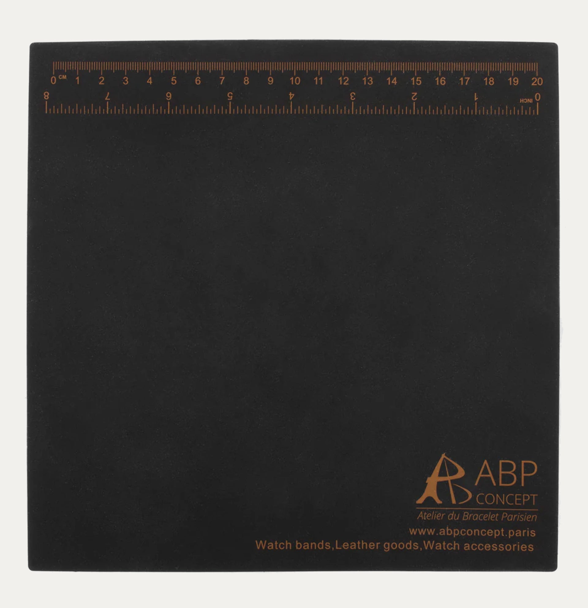 atelier-du-bracelet-parisien-tapis-de-changement-de-bracelets-surface-rubber-ave image 1