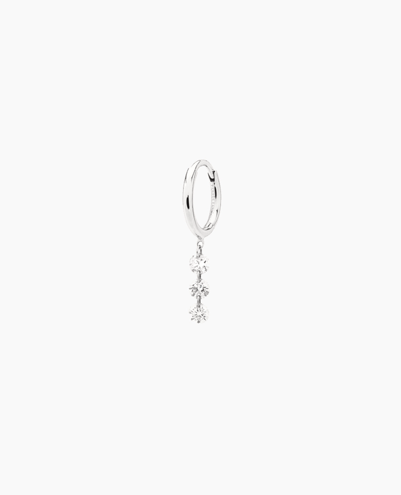 pers-e-paris-dana-piercing-trois-diamants-or-18-carats-lobe image 4