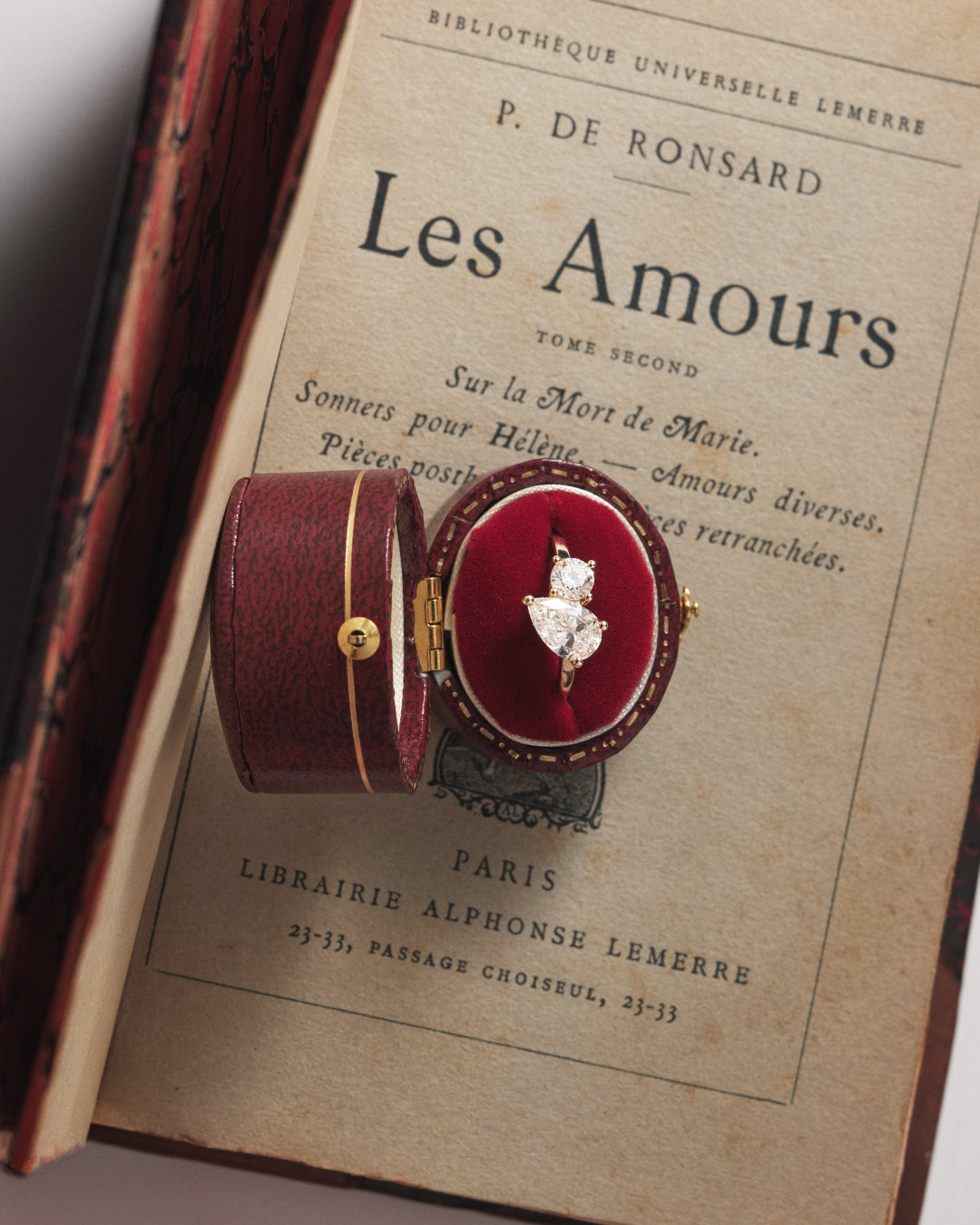 pers-e-paris-bague-bridal-toi-et-moi-or-9-carats-diamants-laboratoire image 3