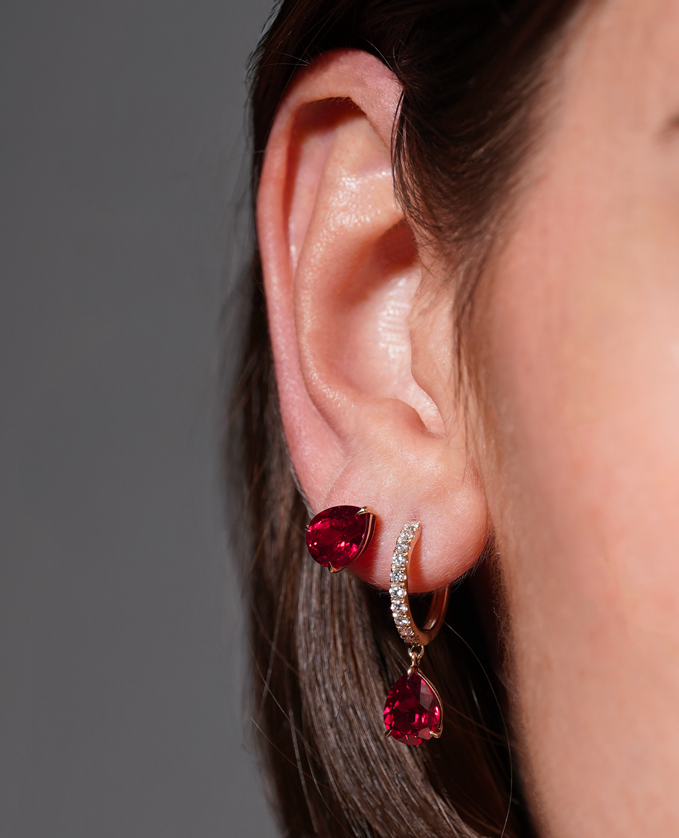 pers-e-paris-iris-mono-boucle-cr-ole-rubis-or-9-carats image 2