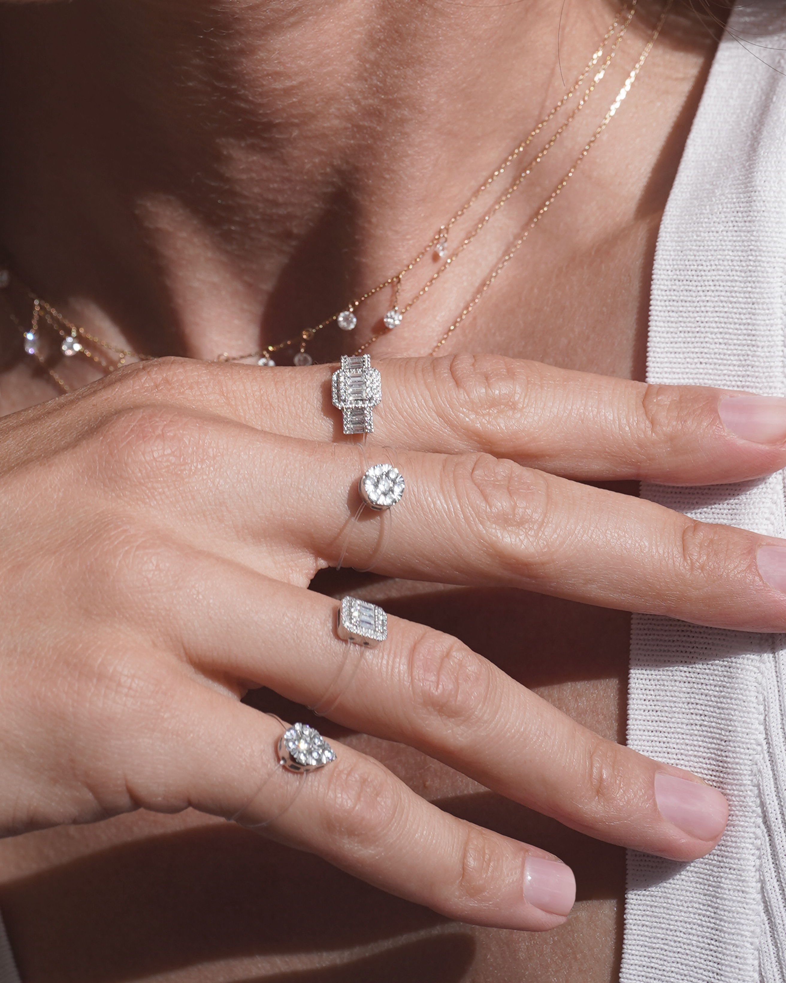 pers-e-paris-floating-bague-poire-or-18-carats-diamants image 5