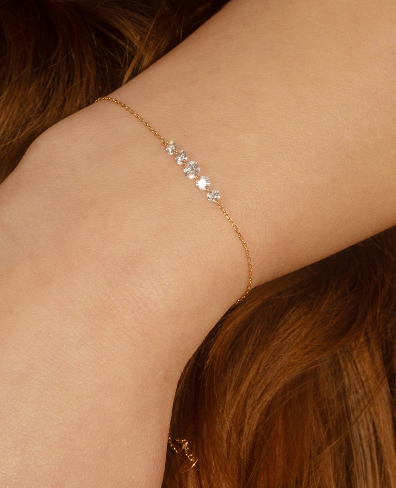 pers-e-paris-dana-bracelet-ligne-cinq-diamants-or-18-carats image 2