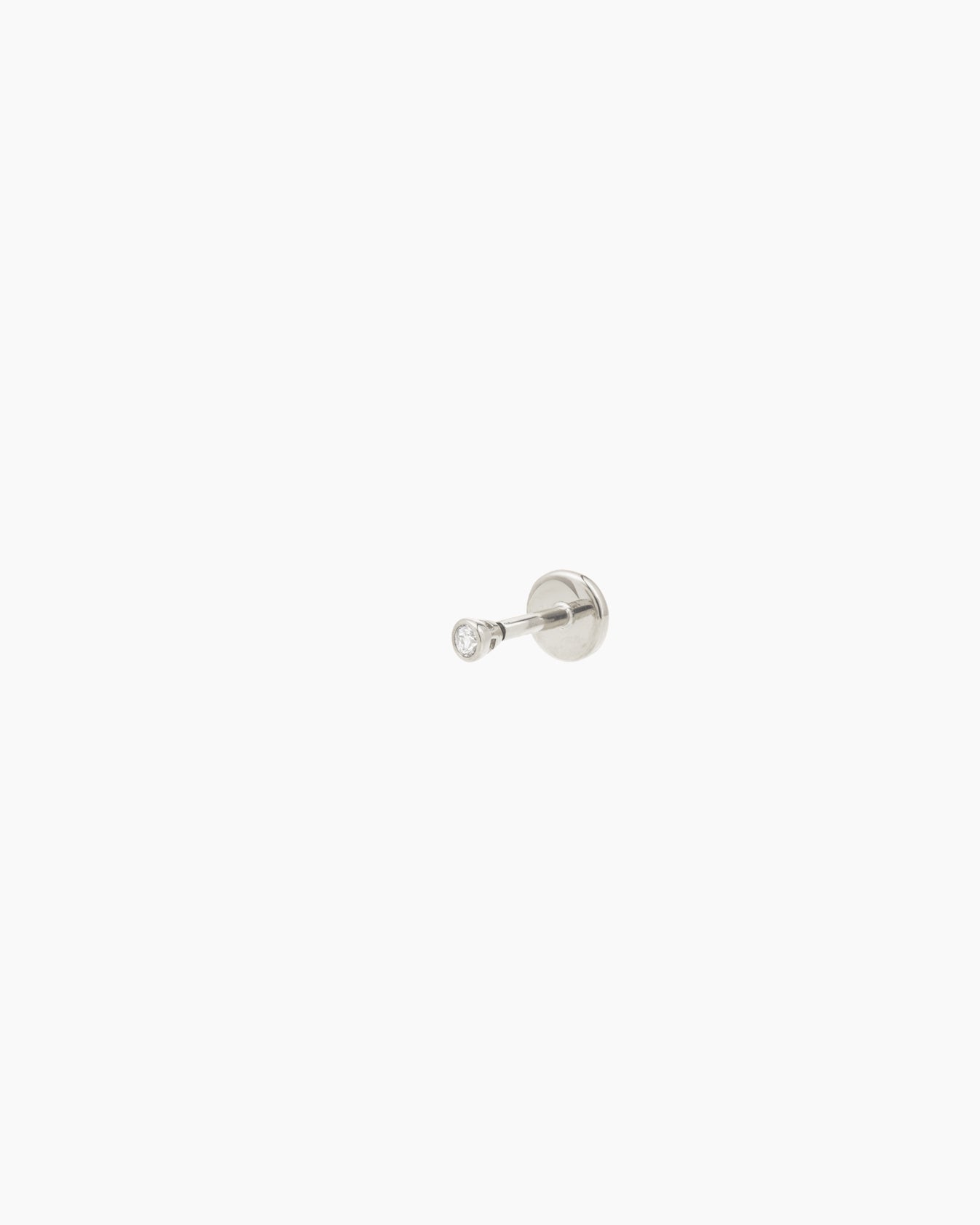 pers-e-paris-piercing-diamant-serti-clos-or-18-carats-mini-boucle image 2