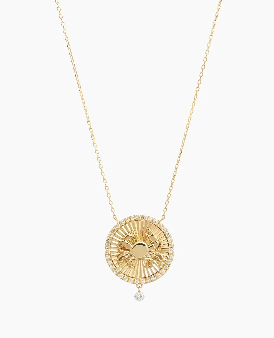 pers-e-paris-collier-c-leste-m-daillon-cancer-signe-astrologique image 1
