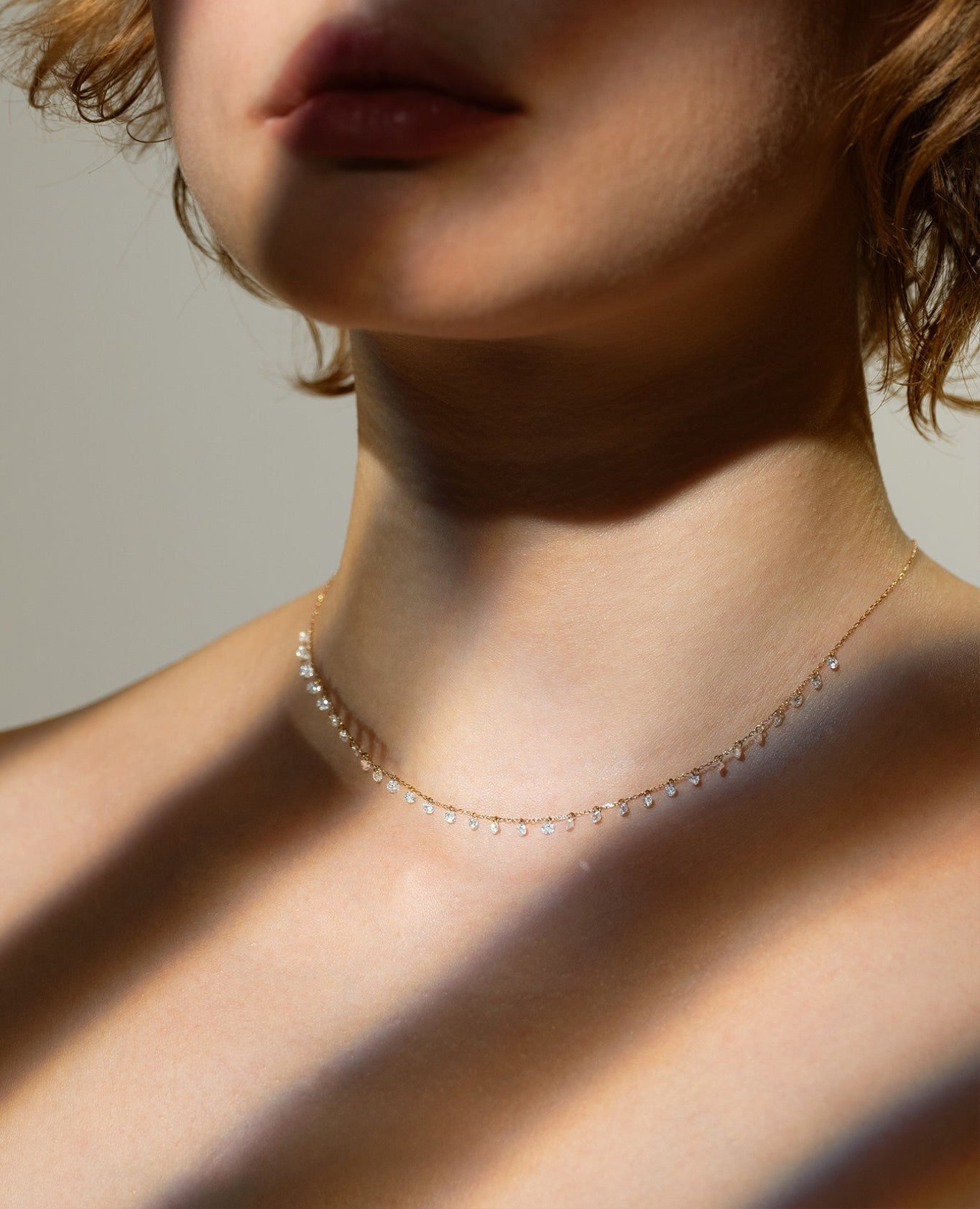 pers-e-paris-mini-dana-collier-trente-et-un-diamants-or-18-carats image 2