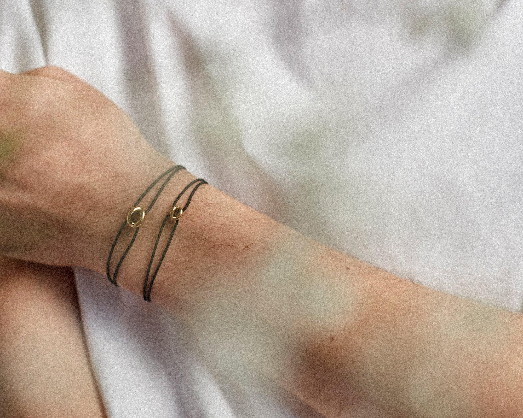 le-gramme-bracelet-cordon-entrelacs-noir-le-1g-or-jaune-750 image 5