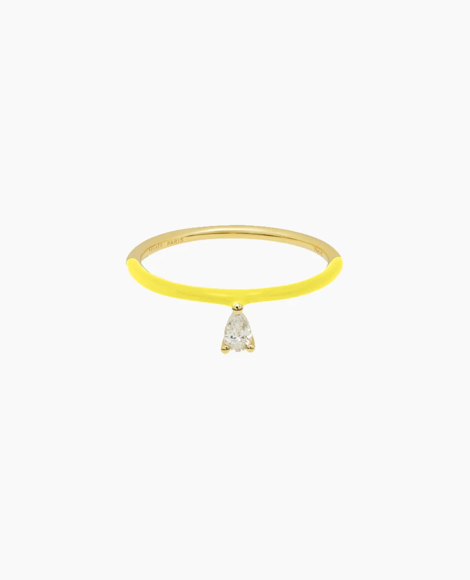 pers-e-paris-bague-enamel-jaune-un-diamant-poire-or-18-carats-mail-et-diamant image 1