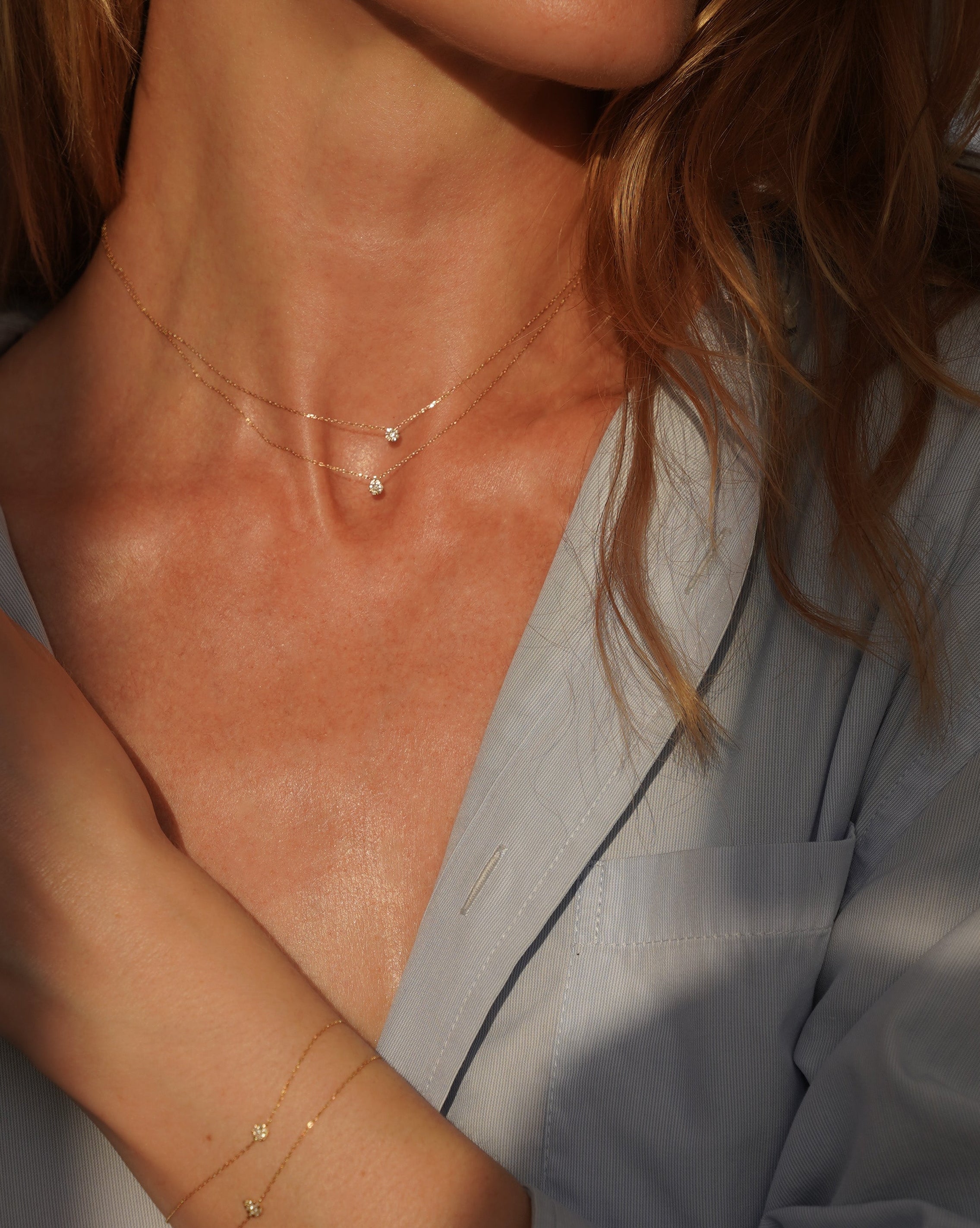 pers-e-paris-collier-floating-poire-pm-or-18-carats-diamants image 4
