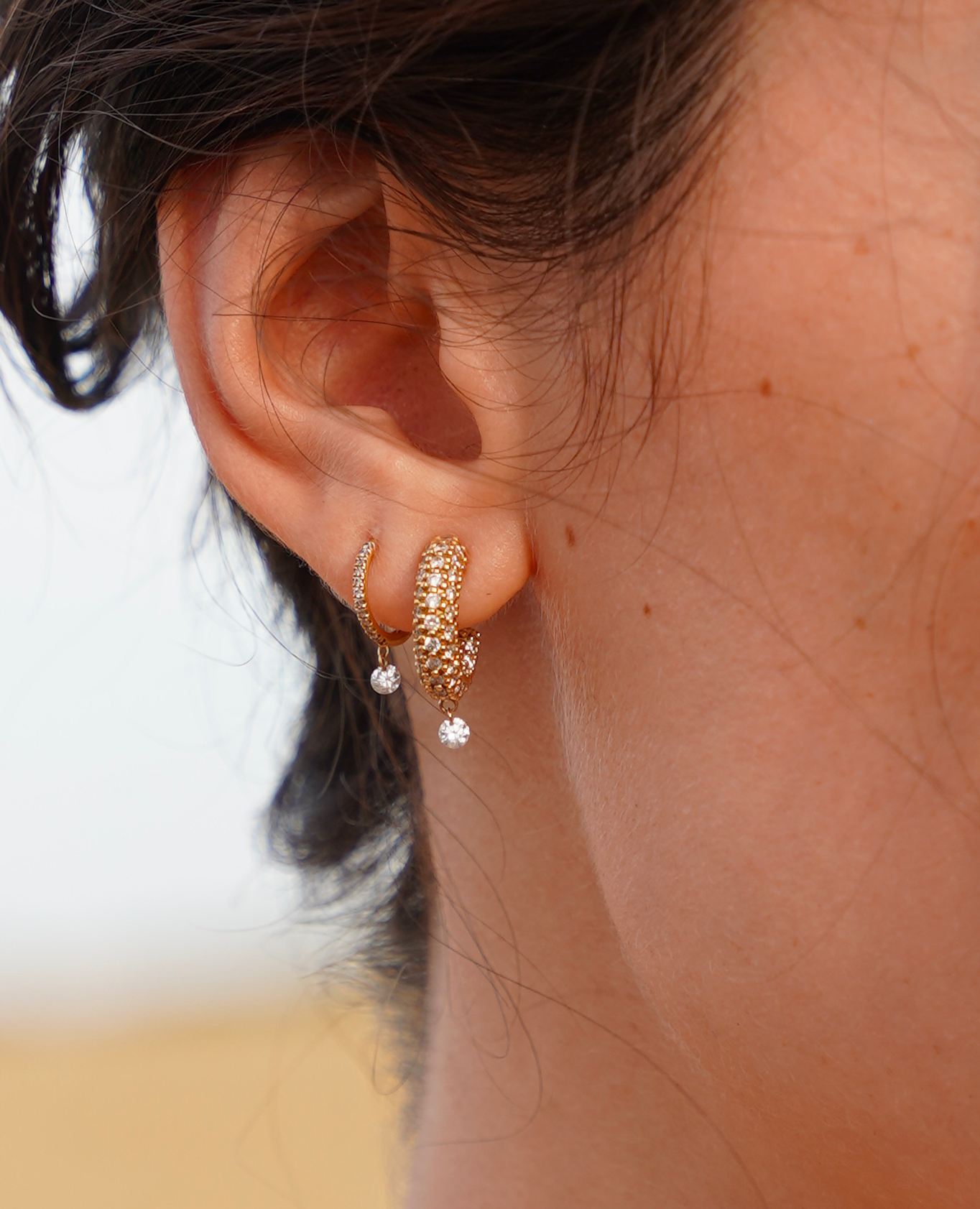 pers-e-paris-mono-boucle-d-oreille-cr-ole-pav-e-bridal-or-18-carats-diamants image 2